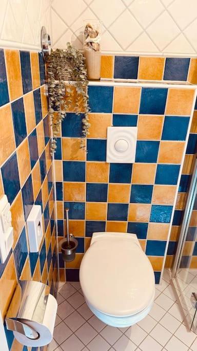 Kuenstler Ferienwohnung Am Weilburger Schloss, Marktplatz 9 エクステリア 写真